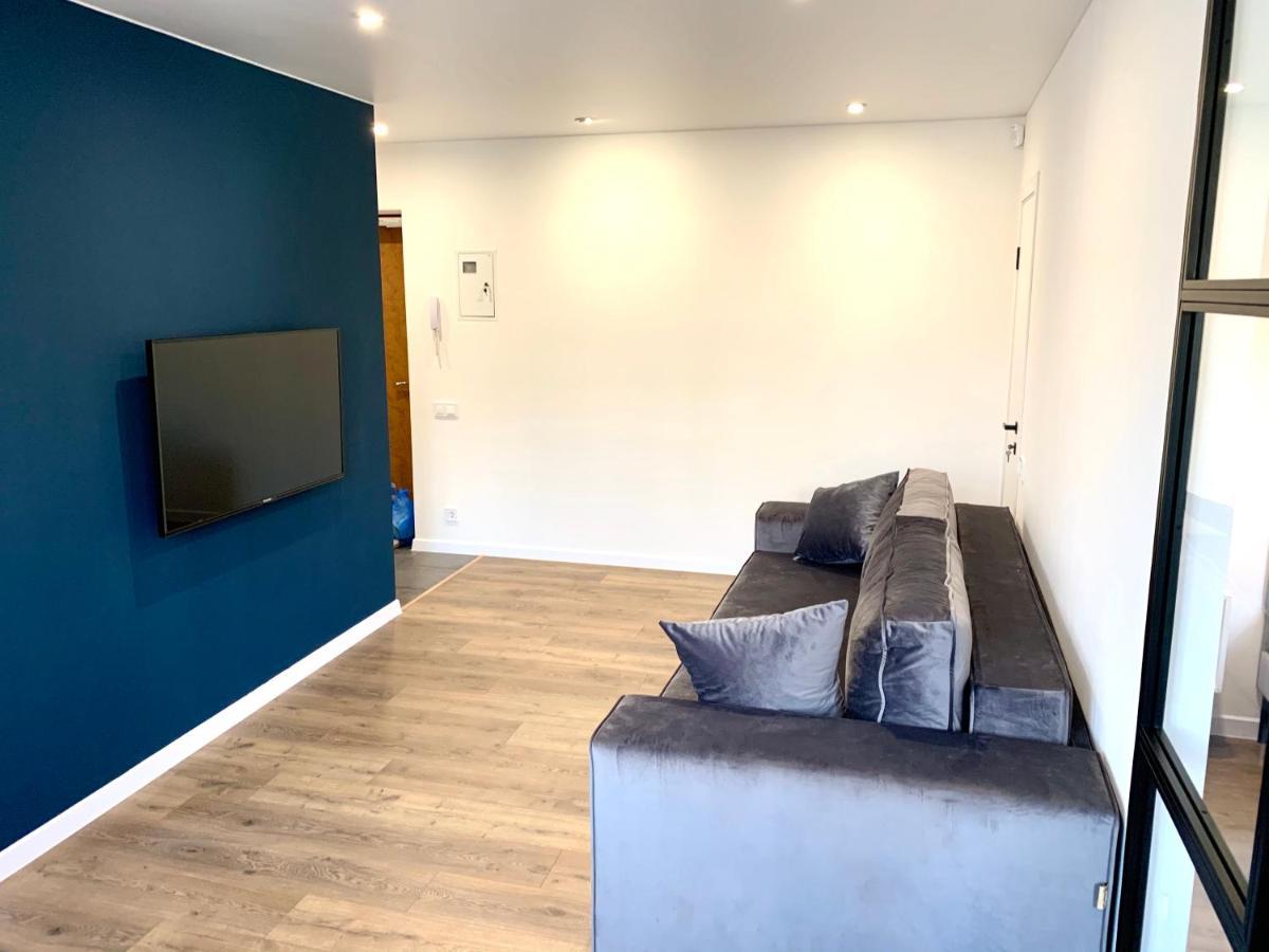 Navy City Center Apartment Двокімнатні Апартаменти В Центрі Міста Poltava Buitenkant foto